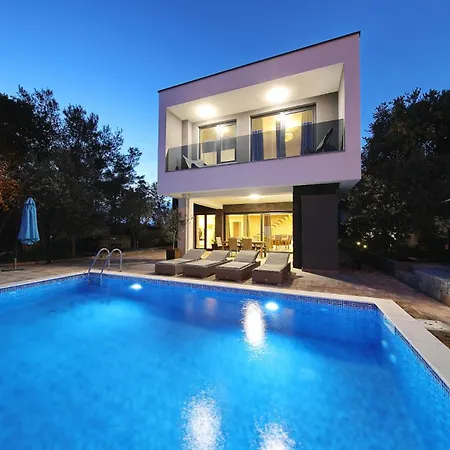 Mary Zaton * Zaton (Zadar)